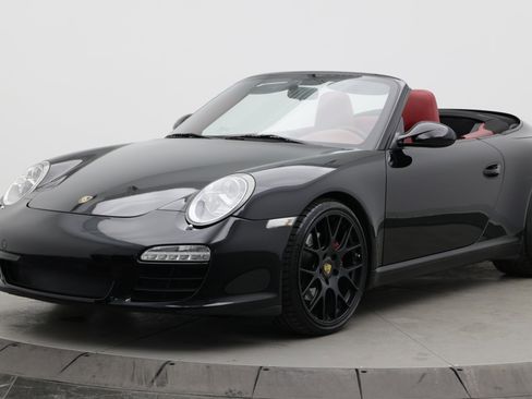 Used 2009 Porsche 911 Cabriolet image 10