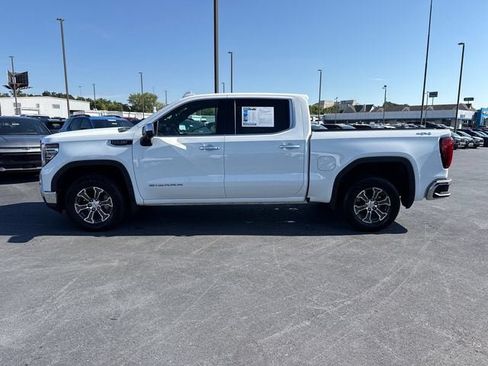 Used 2025 GMC Sierra 1500 SLT AWD/4WD image 6