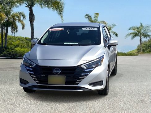 Certified 2025 Nissan Versa SV FWD image 7