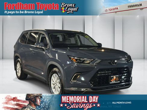 Used 2026 Toyota Grand Highlander AWD image 1