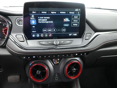 Used 2023 Chevrolet Blazer RS w/ Driver Confidence II Package FWD image 20