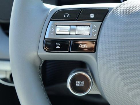 New 2026 Hyundai Ioniq 5 SEL image 10