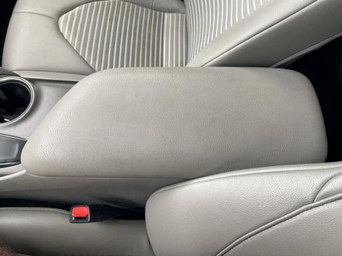 Used 2023 Toyota Camry SE image 35