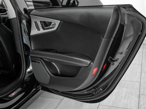 Used 2014 Audi S7 Prestige w/ Driver Assistance Package image 44