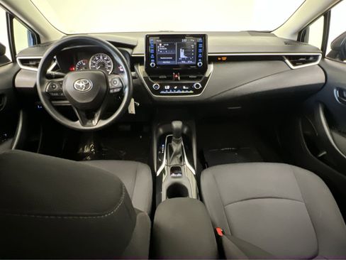 Used 2022 Toyota Corolla LE FWD image 22