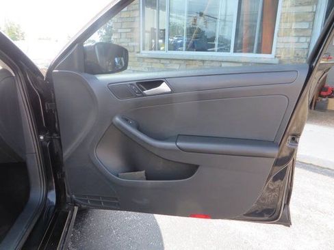 Used 2016 Volkswagen Jetta S FWD image 15