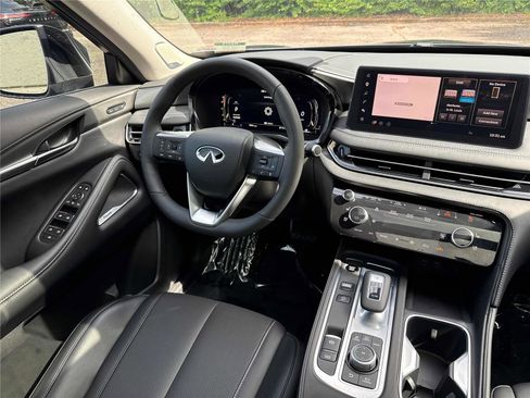 Used 2026 INFINITI QX60 Luxe w/ Cargo Package FWD image 14