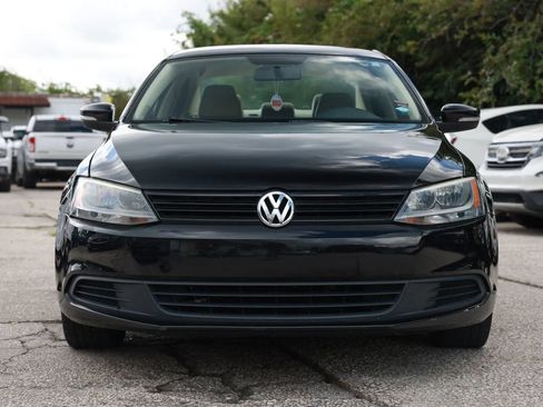 Used 2012 Volkswagen Jetta SE FWD image 9