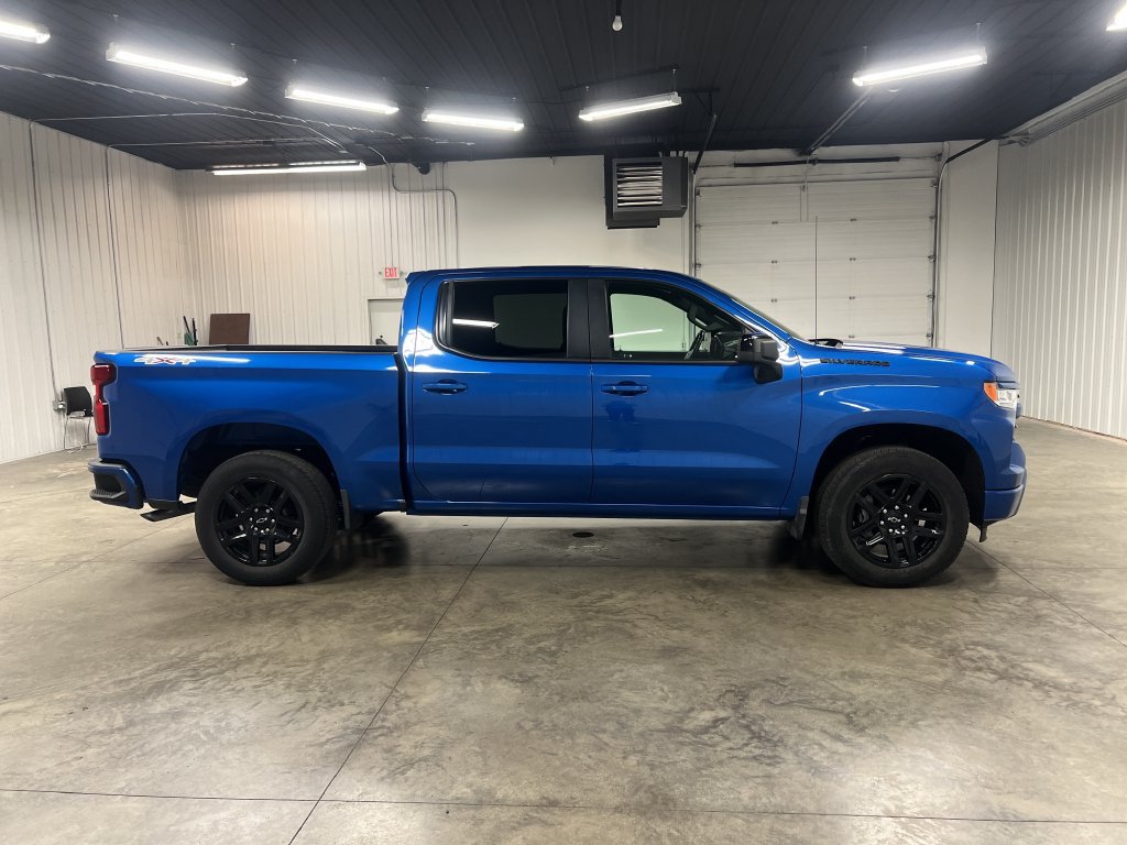 Certified 2022 Chevrolet Silverado 1500 RST AWD/4WD image 2