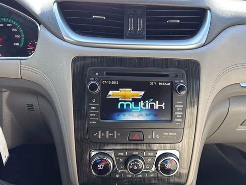 Used 2016 Chevrolet Traverse LTZ AWD/4WD image 17