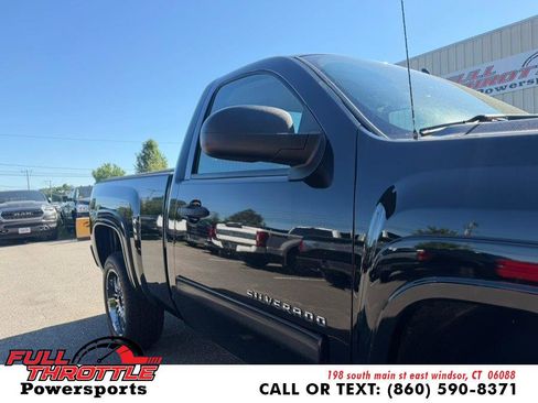 Used 2013 Chevrolet Silverado 1500 LT w/ Interior Plus Package AWD/4WD image 2