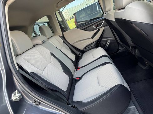Used 2022 Subaru Forester AWD/4WD image 10