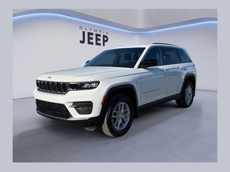New 2025 Jeep Grand Cherokee Laredo X w/ MOPAR Finishing Package 360° Tour