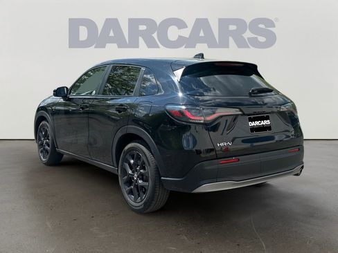 Certified 2025 Honda HR-V Sport image 5