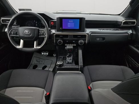 Certified 2025 Toyota Tacoma TRD Sport AWD/4WD image 17