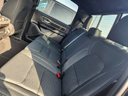 New 2026 RAM 1500 4x4 Crew Cab image 7