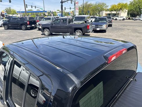 Used 2011 Nissan Frontier SV RWD image 16