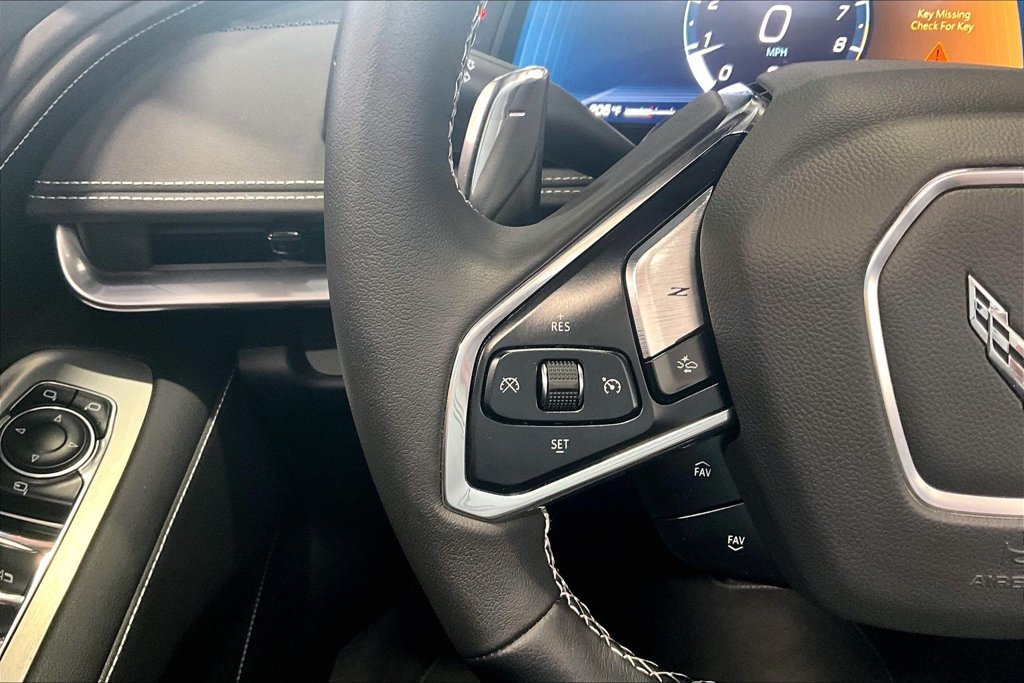 Used 2024 Chevrolet Corvette Z06 RWD image 8