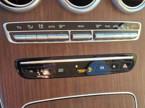 Used 2022 Mercedes-Benz GLC 300 4MATIC image 15