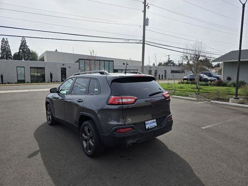 Used 2017 Jeep Cherokee 75th Anniversary image 10