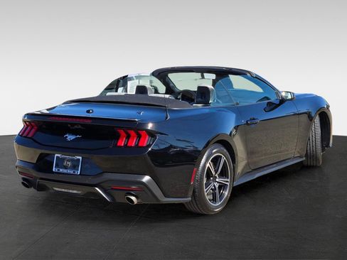 Used 2024 Ford Mustang Premium image 4