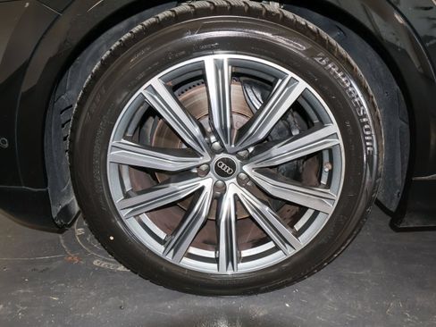 Used 2022 Audi SQ8 Premium Plus AWD/4WD image 45
