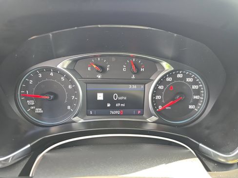 Used 2020 Chevrolet Equinox Premier FWD image 13