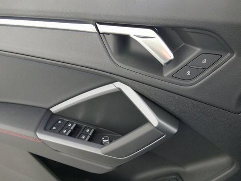 New 2025 Audi Q3 2.0T Premium Plus image 11