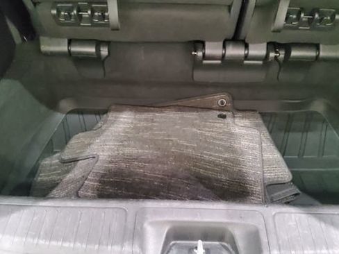 Used 2023 Honda Odyssey Touring image 14