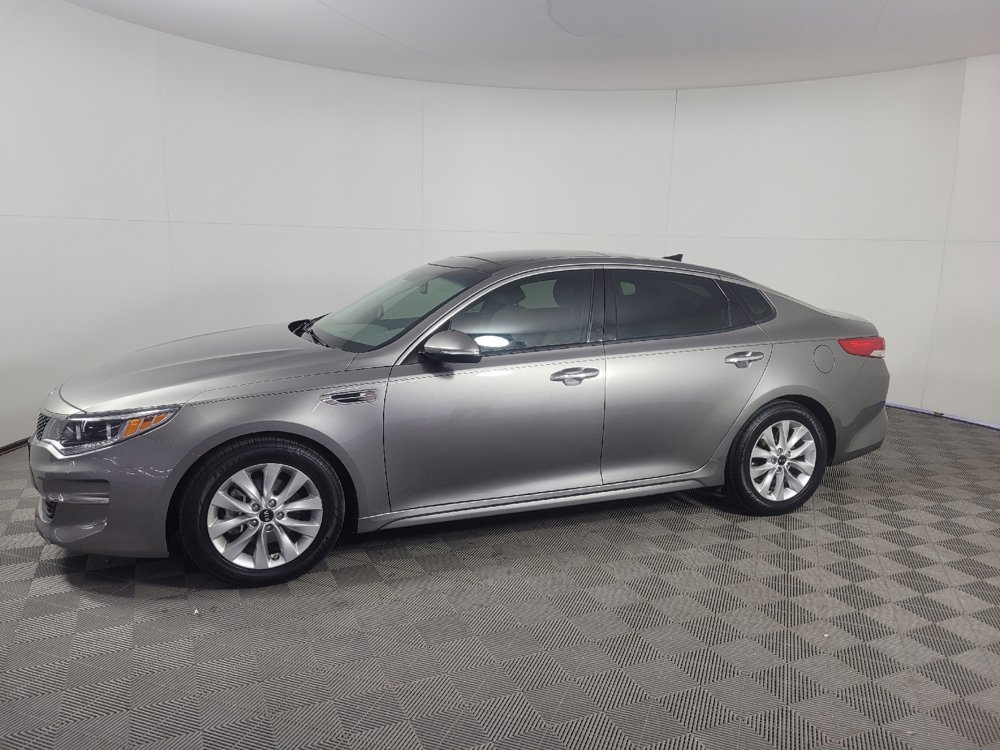 Used 2016 Kia Optima EX w/ Premium Package FWD image 2