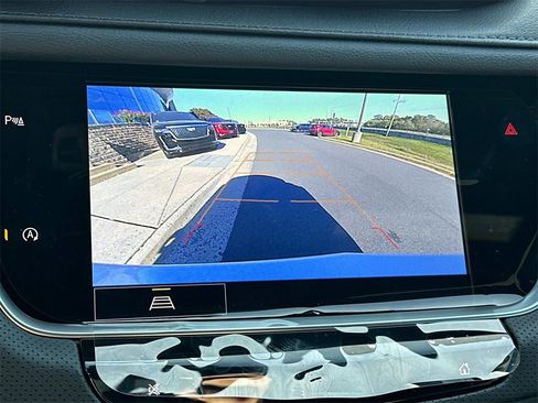 New 2025 Cadillac XT5 Luxury image 20