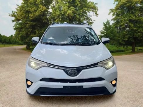 Used 2017 Toyota RAV4 Limited w/ Advanced Technology Package AWD/4WD image 3