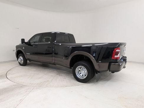 Used 2024 RAM 3500 Limited w/ Safety Group image 3