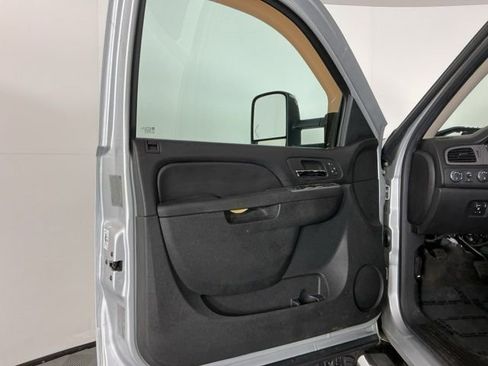 Used 2013 Chevrolet Silverado 3500 LTZ w/ LTZ Plus Package AWD/4WD image 11