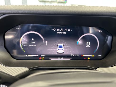 New 2026 Jeep Cherokee Laredo image 15