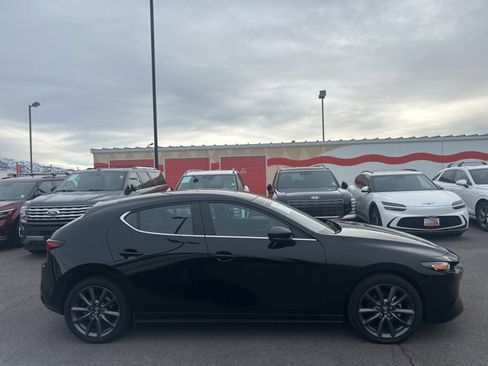 Used 2025 MAZDA MAZDA3 s image 4
