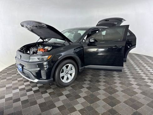 Used 2024 Honda Prologue EX image 12