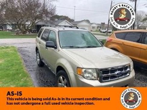 Used 2010 Ford Escape XLT image 3