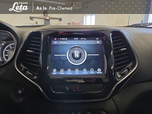 Used 2020 Jeep Cherokee Limited image 7