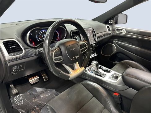 Used 2020 Jeep Grand Cherokee SRT image 14