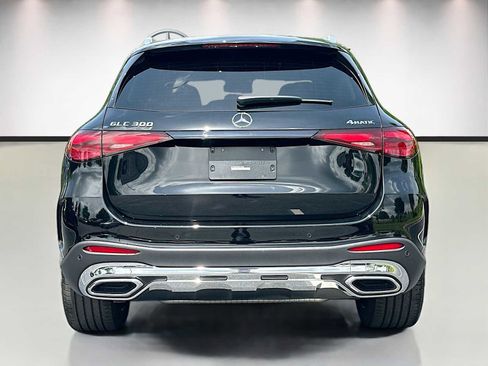 Used 2024 Mercedes-Benz GLC 300 4MATIC image 6