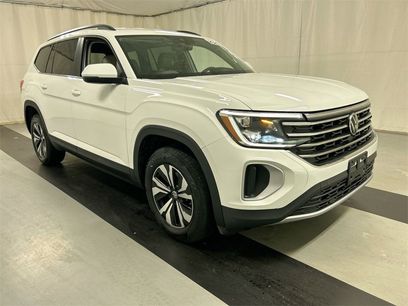 Certified 2025 Volkswagen Atlas SE