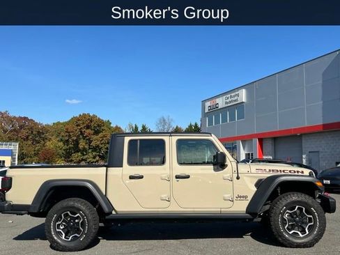 Used 2020 Jeep Gladiator Rubicon w/ Dual Top Group image 11