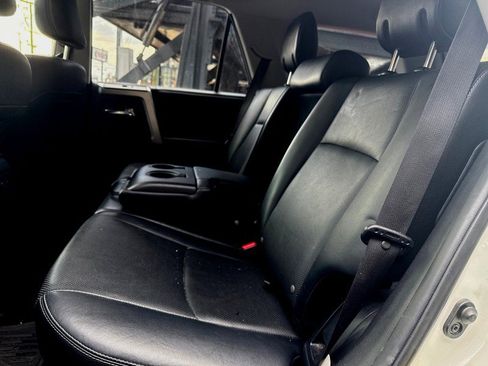 Used 2016 Toyota 4Runner Limited image 20