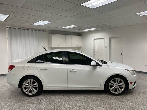 Used 2012 Chevrolet Cruze LTZ image 4