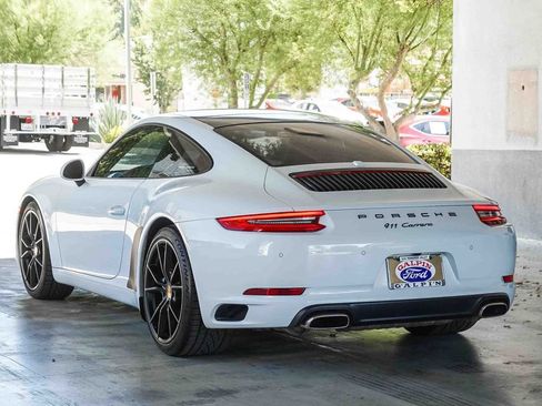 Used 2018 Porsche 911 Carrera RWD image 6
