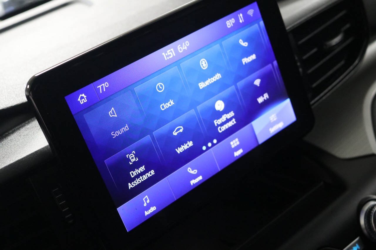 Used 2020 Ford Explorer XLT RWD image 35