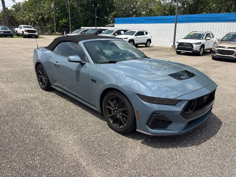 Used 2025 Ford Mustang GT Premium RWD image 1