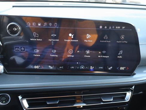 New 2026 Chevrolet Traverse LT w/ Midnight/Sport Edition image 9