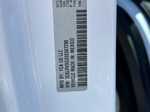 Used 2025 RAM ProMaster 2500 w/ Convenience Group FWD image 37